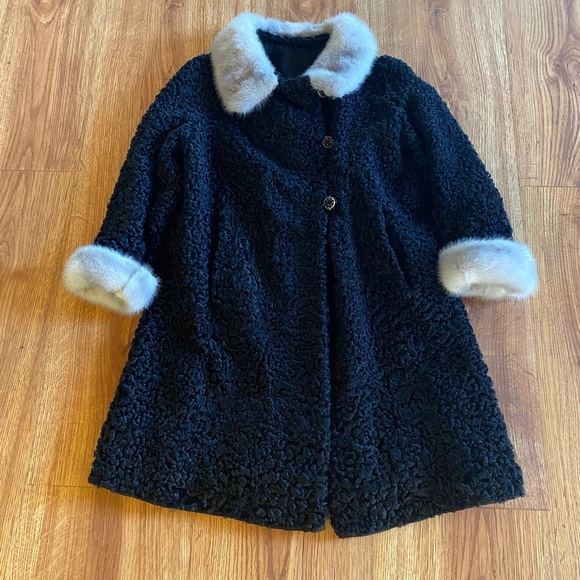 Vintage Schiaparelli Paris Mink Persian Lamb Coat - Picture 7 of 11